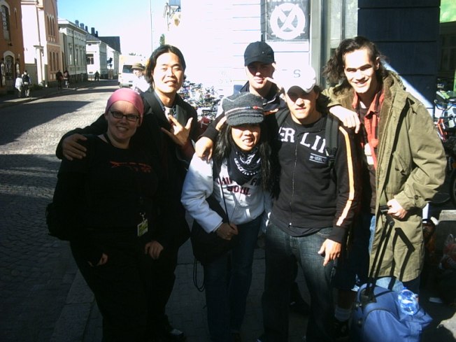 From left to right: Nikki (Organizer), C-Diddy (USA), Miri Park "Sonik Rock" (USA), Jeremy (UK), "Victower Málaga" (SPAIN), "Chunk Munk" (USA)